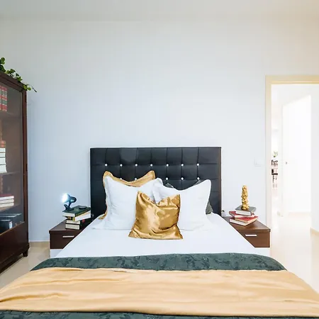 Elegant Interior In Centre Seville