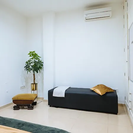 Homestay Elegant Interior In Centre Seville